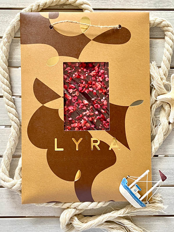 Lyra čokoláda Premium Dark s posypom